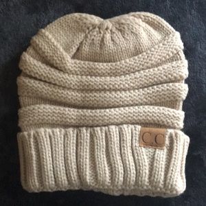 CC LIMITED TIME SALE!!! Fall winter beanie
